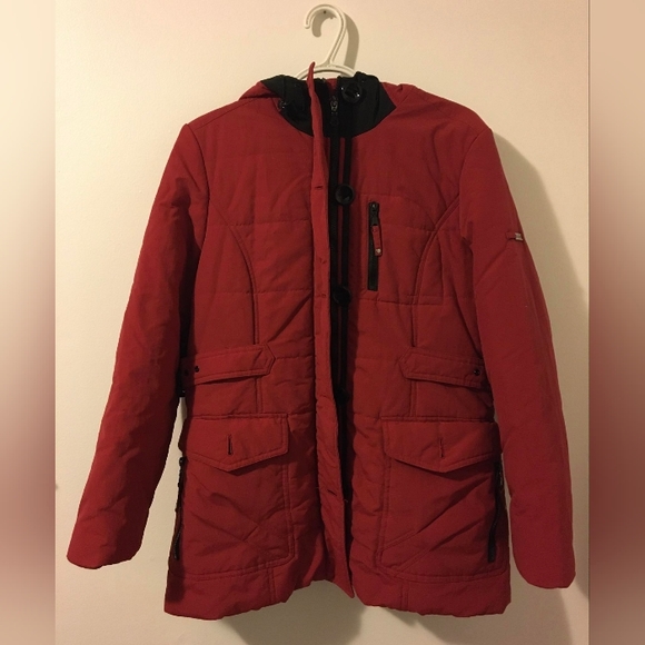 AJG Sport Red Women's Winter Coat - Picture 1 of 8